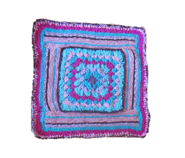 Kleedje gehaakt/gebreid roze/aqua/lila