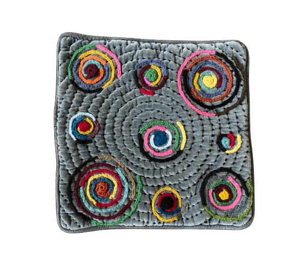 .Kleedje/kussenhoes grijs fluweel met gekleurde cirkels - Afbeelding 3